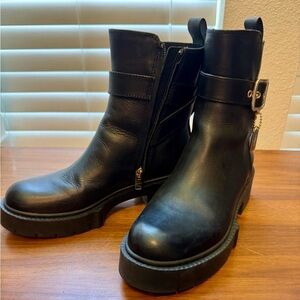 Coach Black Leather Ankle Boots Sz 6